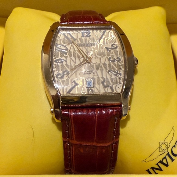 Invicta *Rare Vintage* 9882 Signature Gold Quartz Watch (With Box)(NWT) - Picture 1 of 15